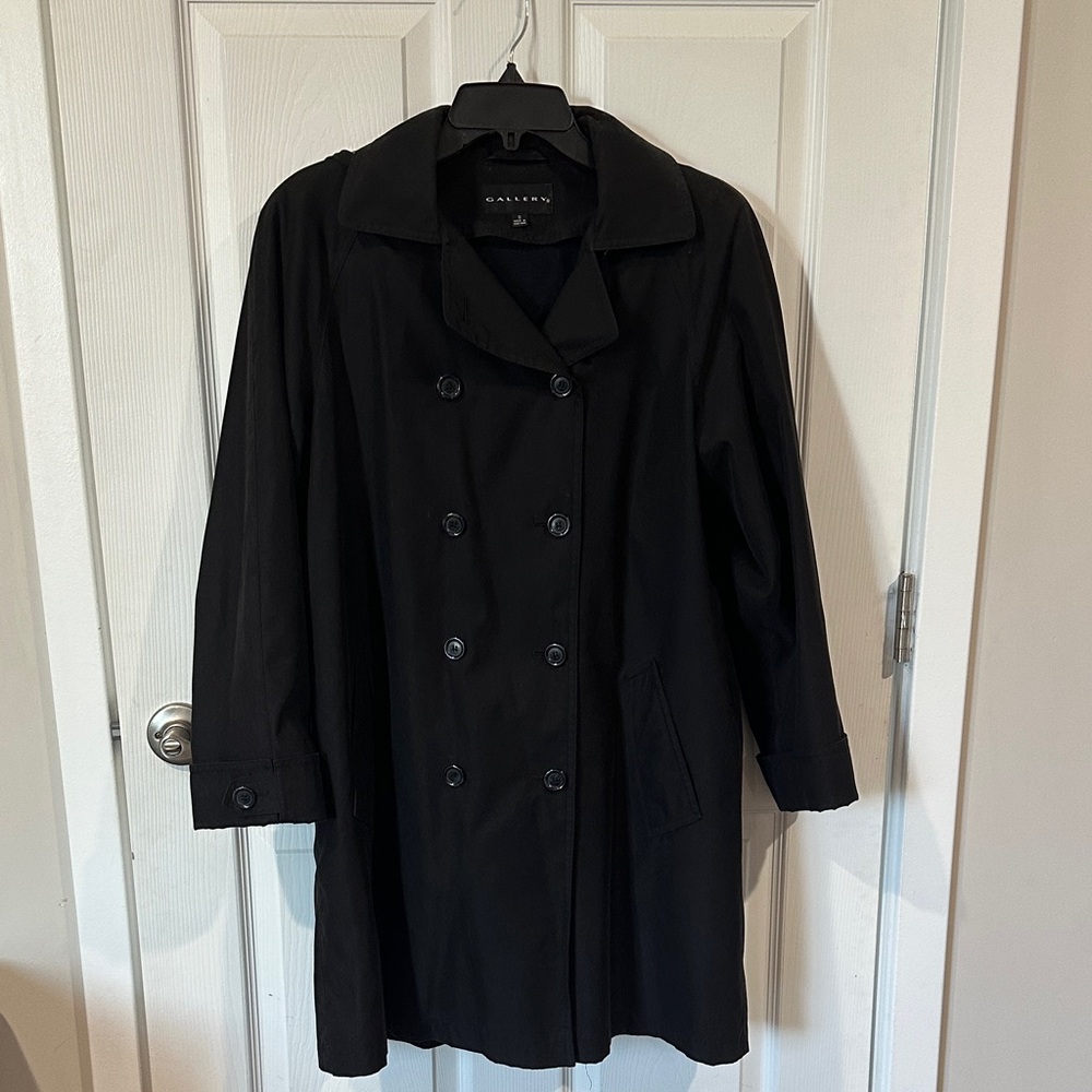 Gallery hooded double breasted trench coat size small